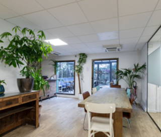 Bureau privé 15 m² 4 postes Coworking Rue Jadin Paris 75017 - photo 3